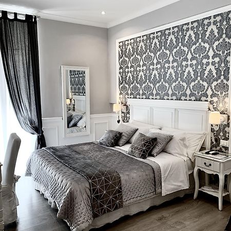 Charme & Chic Bed and Breakfast Rom Exteriör bild