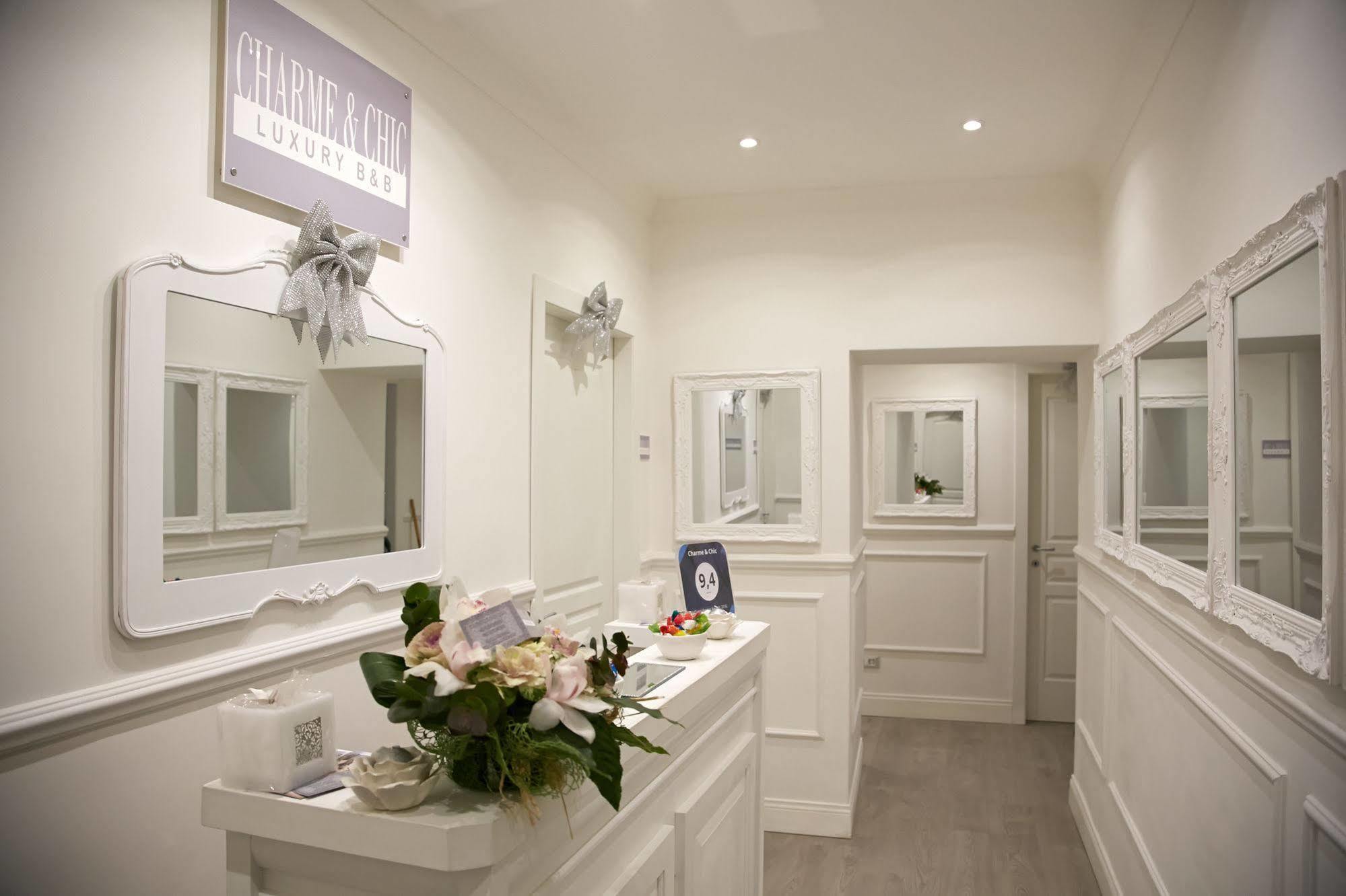 Charme & Chic Bed and Breakfast Rom Exteriör bild