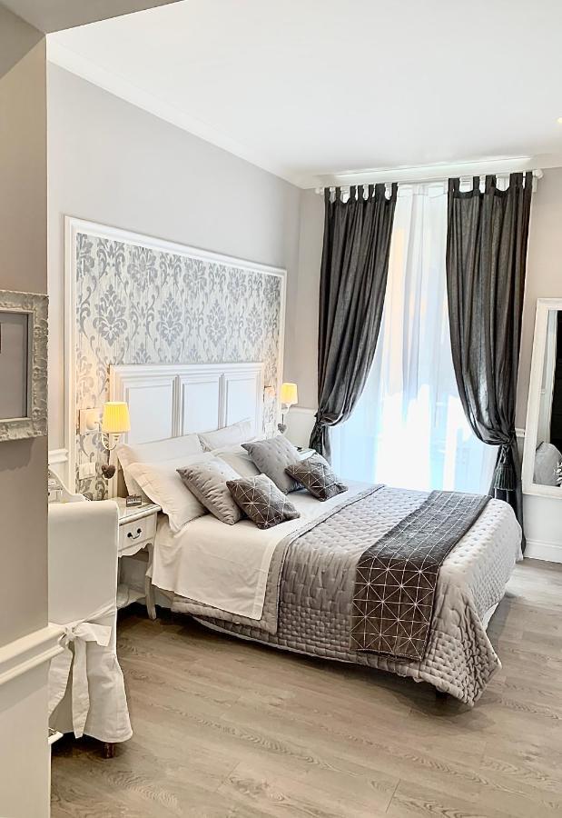 Charme & Chic Bed and Breakfast Rom Exteriör bild